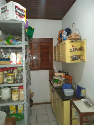 Image 11 - 864310