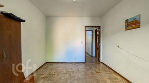 Image 4 - 864332