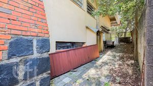Image 11 - 864332