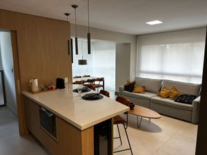 Image 10 - 864335