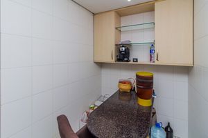 Image 25 - 864381