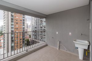 Image 4 - 864389