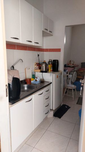 Image 4 - 864435