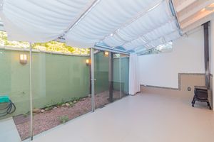 Image 30 - 864444