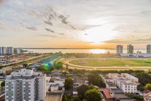 Image 4 - 864498