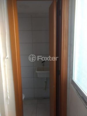 Image 8 - 864498