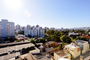 Image 19 - 864517