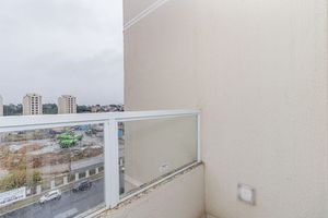 Image 5 - 864537