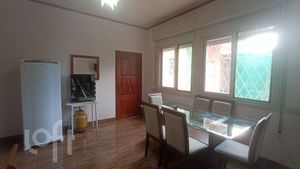 Image 35 - 864542