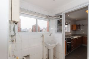 Image 35 - 864548