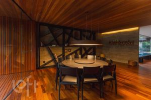 Image 41 - 864552