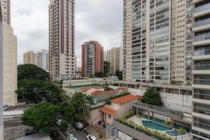 Image 8 - 864578