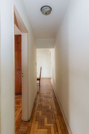 Image 19 - 864578