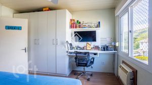 Image 8 - 864582