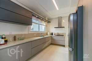 Image 4 - 864619