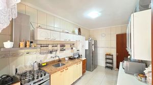 Image 10 - 864661