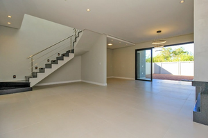 Image 11 - 864665