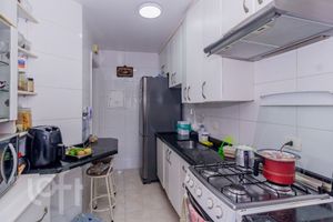 Image 24 - 864676