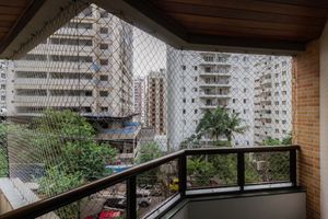 Image 51 - 864680