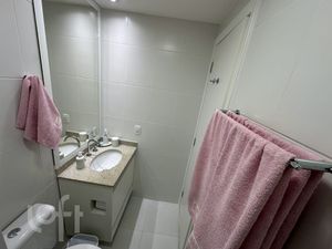 Image 19 - 864728