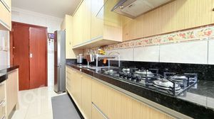 Image 16 - 864733