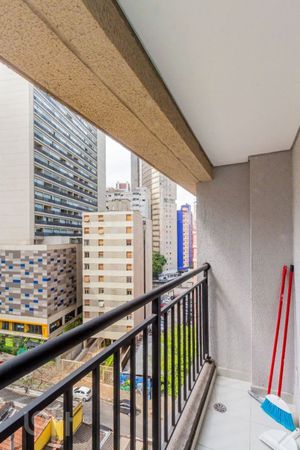 Image 6 - 864737