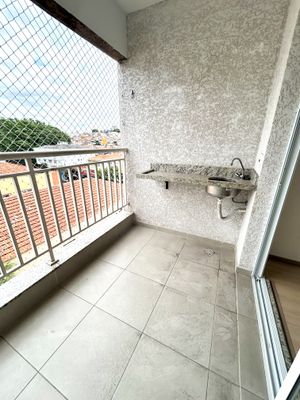 Image 3 - 864740
