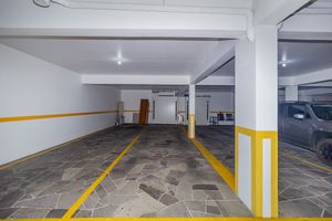 Image 40 - 864752