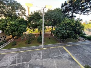 Image 11 - 864796