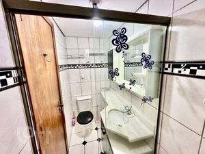 Image 13 - 864796