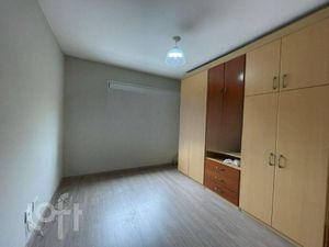 Image 9 - 864807