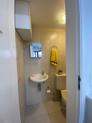 Image 21 - 864822