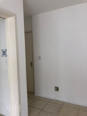 Image 10 - 864823