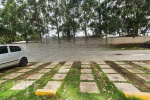 Image 14 - 864826