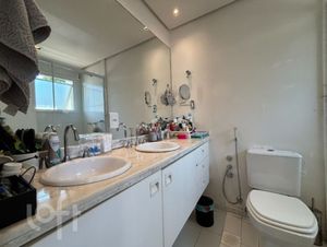 Image 14 - 864841