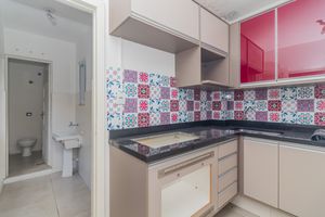 Image 17 - 864863