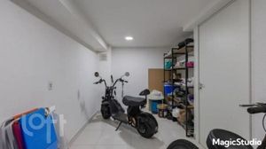 Image 35 - 864867