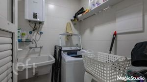 Image 36 - 864867