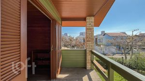 Image 18 - 864915