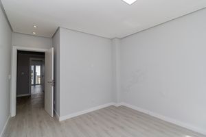 Image 42 - 864973