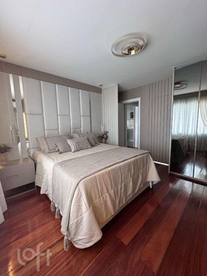 Image 19 - 864981