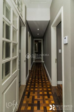 Image 17 - 864985