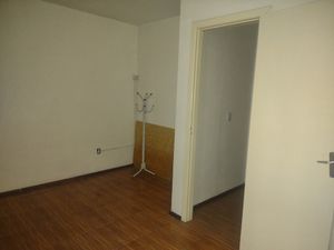 Image 13 - 865003