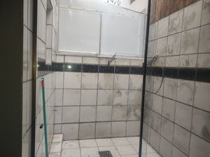 Image 9 - 865003