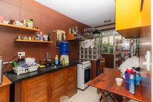 Image 19 - 865017