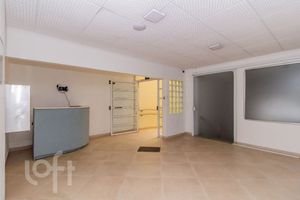 Image 32 - 865052