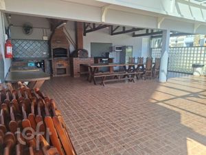 Image 10 - 865060