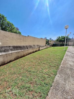 Image 34 - 865060
