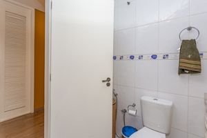 Image 38 - 865093