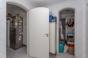 Image 52 - 865093